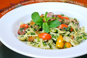 Farfale pesto manjericao